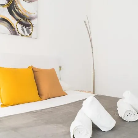 Precioso Apartamento A 1min De La Playa Lägenhet